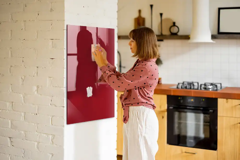 Tableau magnétique rouge
