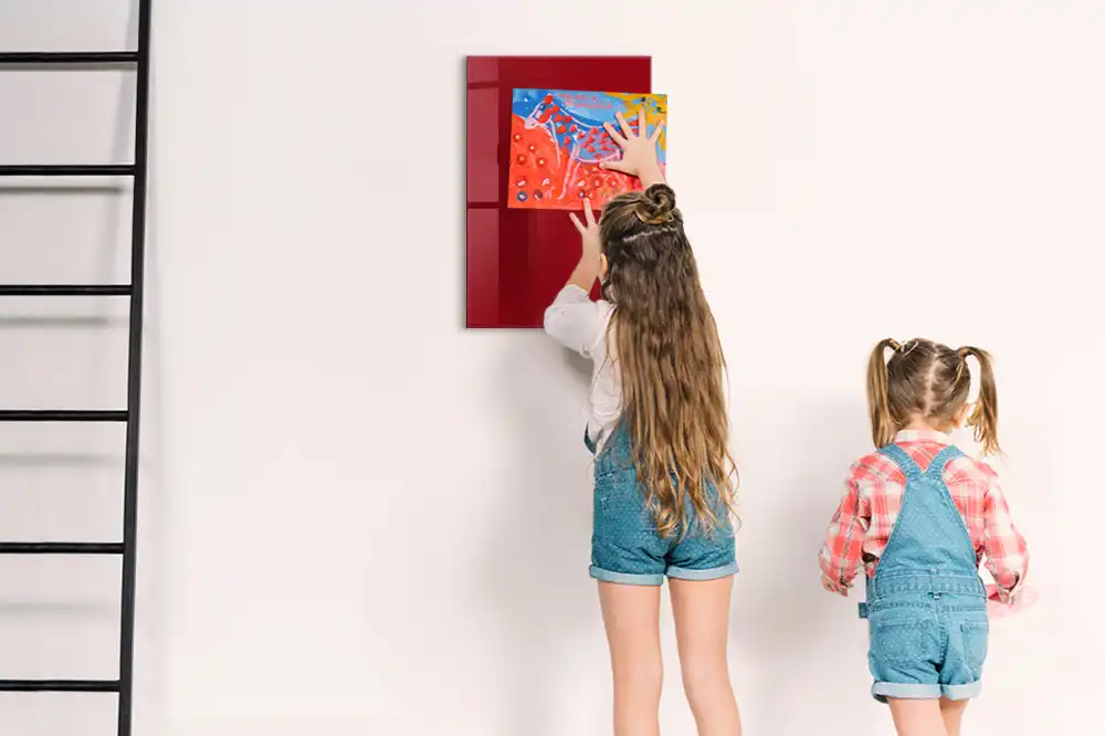 Tableau magnétique rouge