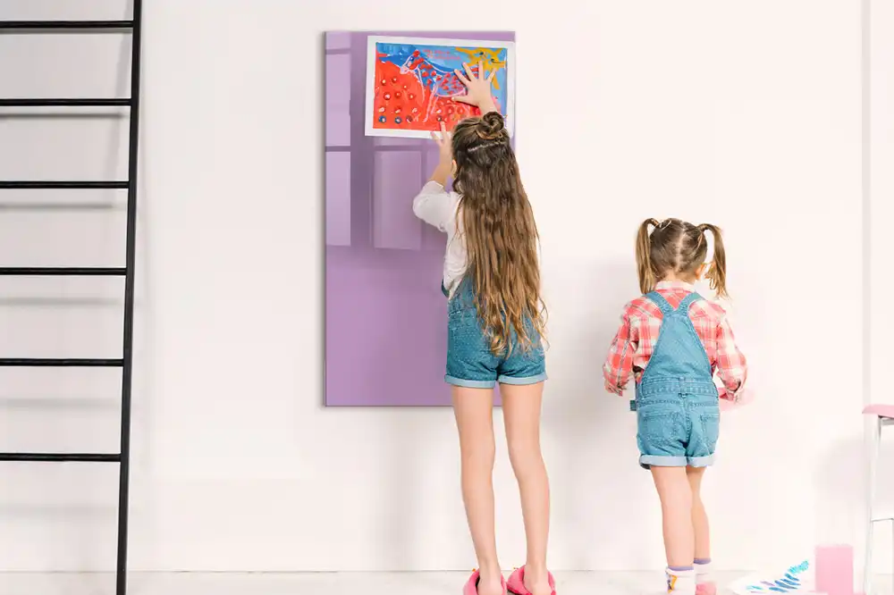 Tableau magnétique décoratif de couleur lilas