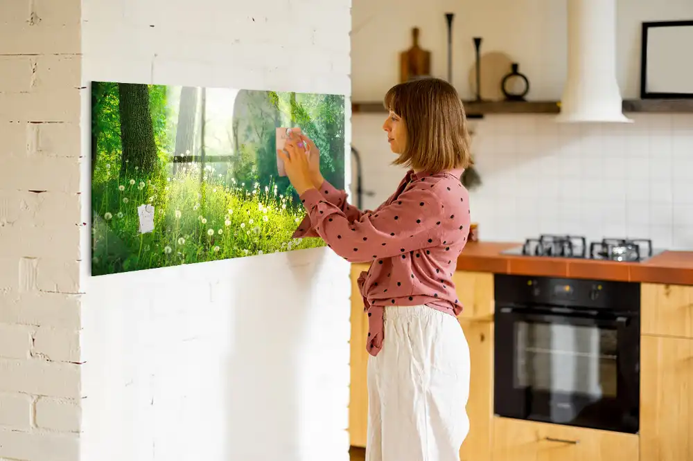 Tableau magnétique en verre motif nature printanière