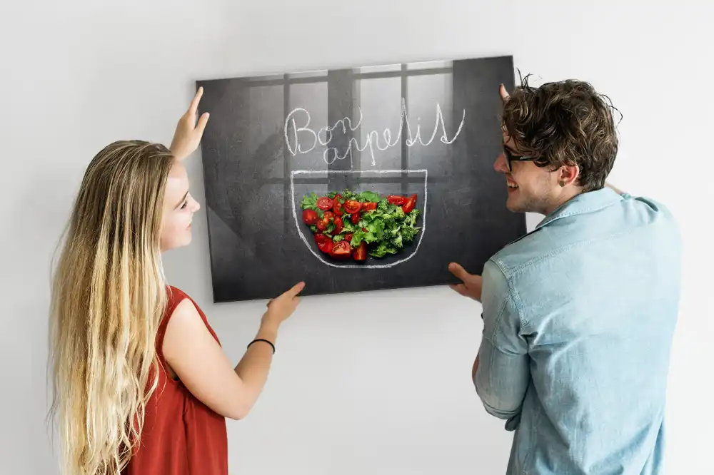 Tableau magnétique en verre avec inscription Bon appétit