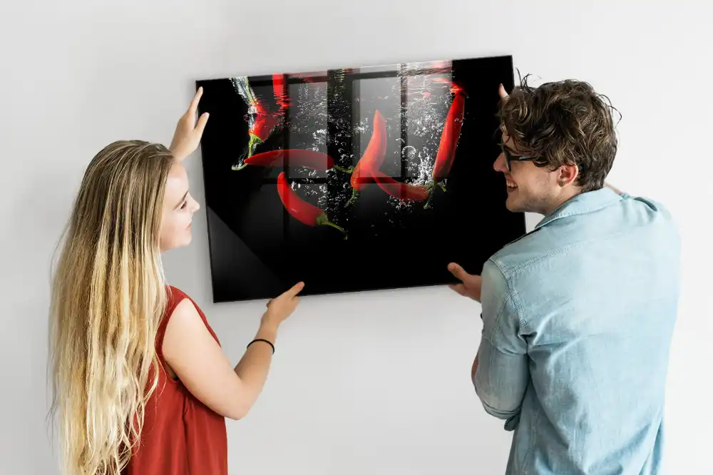 Tableau mural magnétique représentant des poivrons dans l'eau