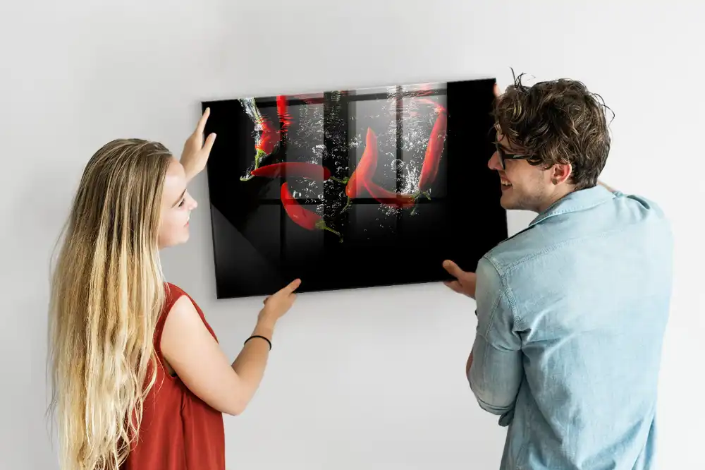 Tableau mural magnétique représentant des poivrons dans l'eau