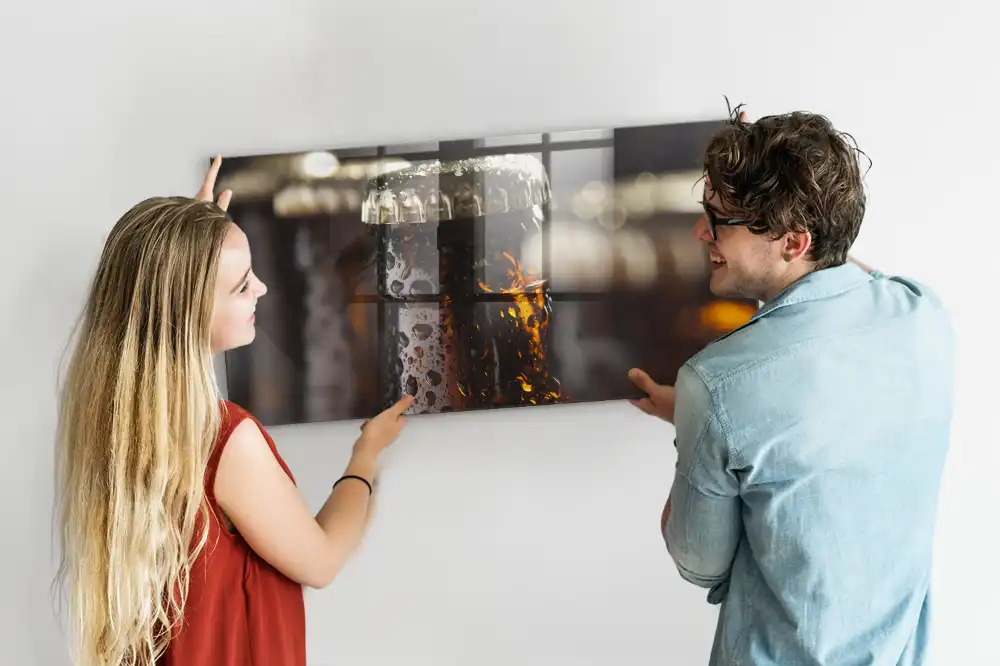 Tableau magnétique décoratif avec cadre en verre
