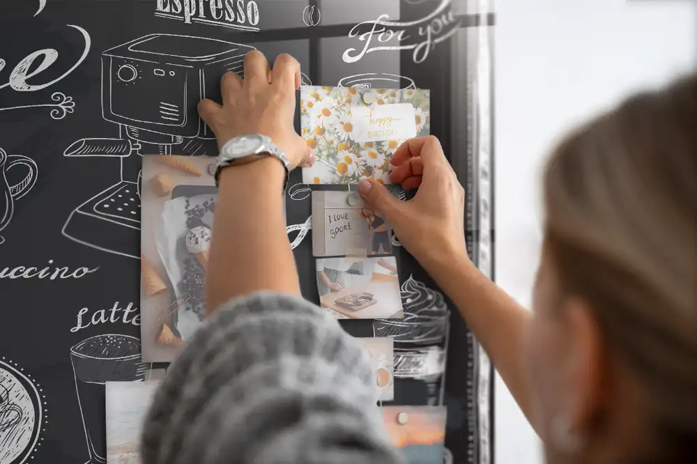 Tableau magnétique en verre pour machines à café