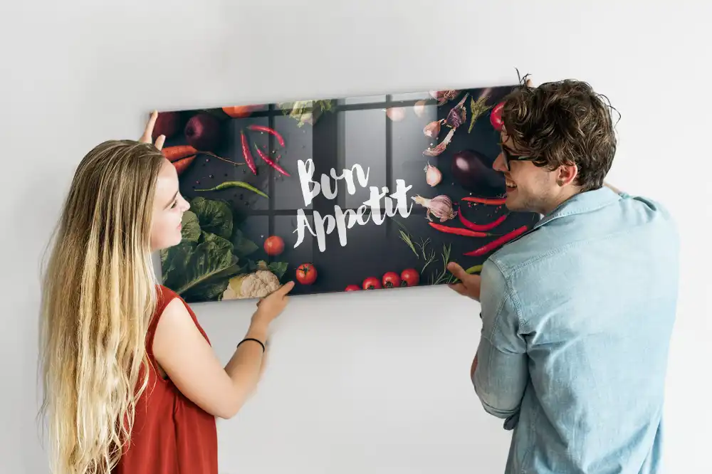Tableau magnétique décoratif avec inscription Bon appétit