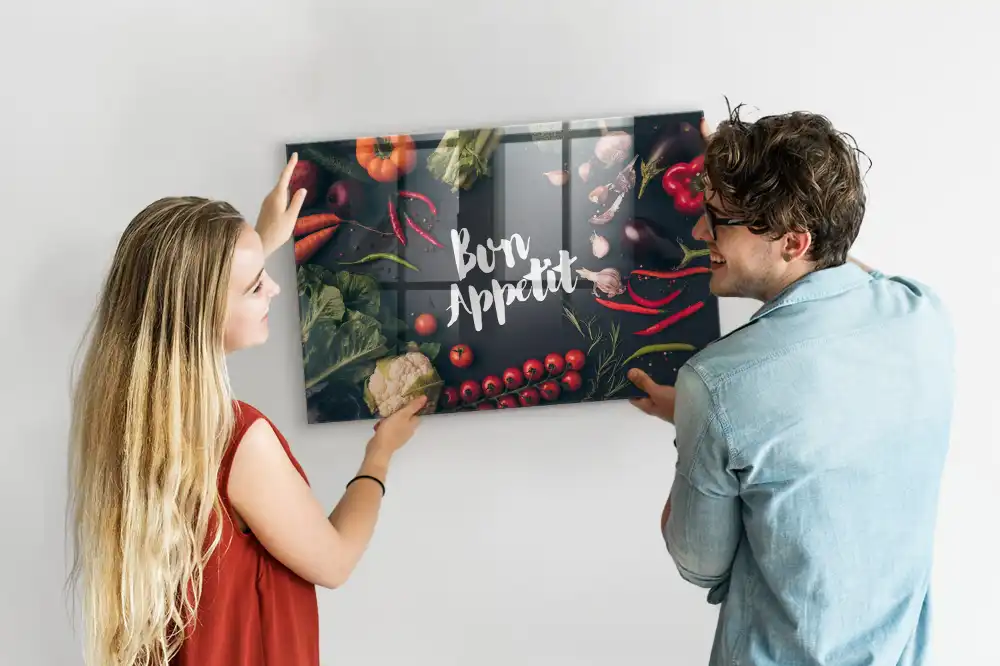 Tableau magnétique décoratif avec inscription Bon appétit