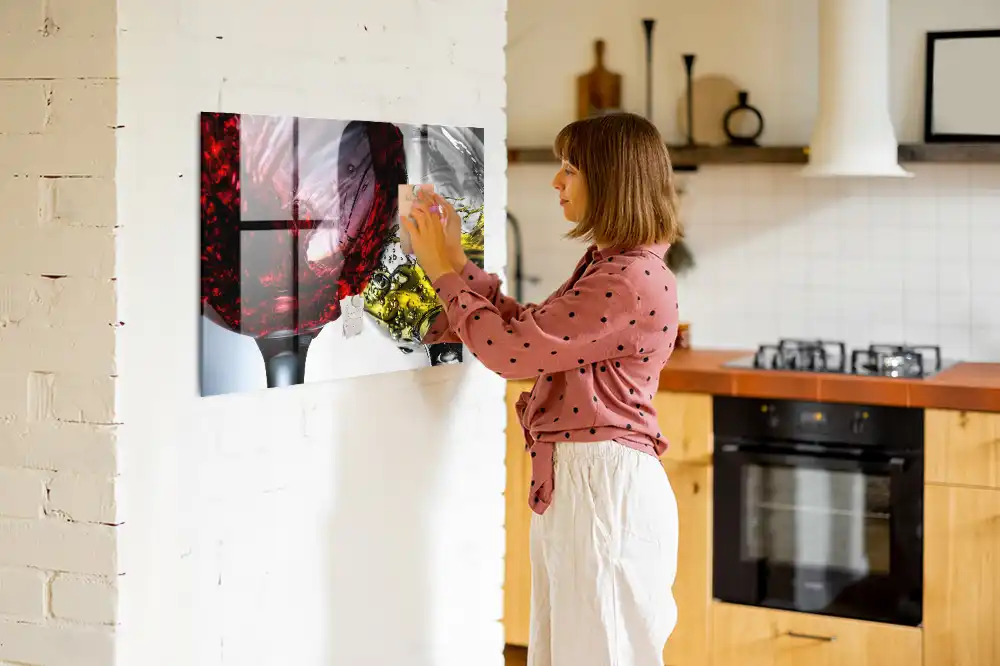 Tableau magnétique en verre avec verres à vin