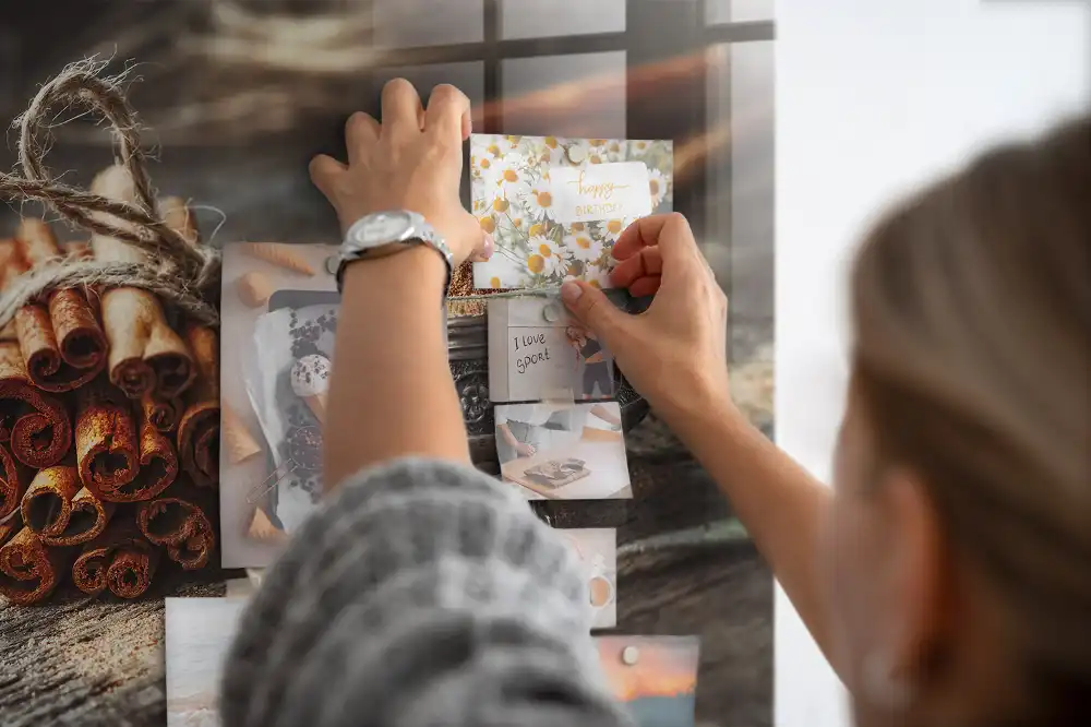 Tableau magnétique en verre couleur bâton de cannelle