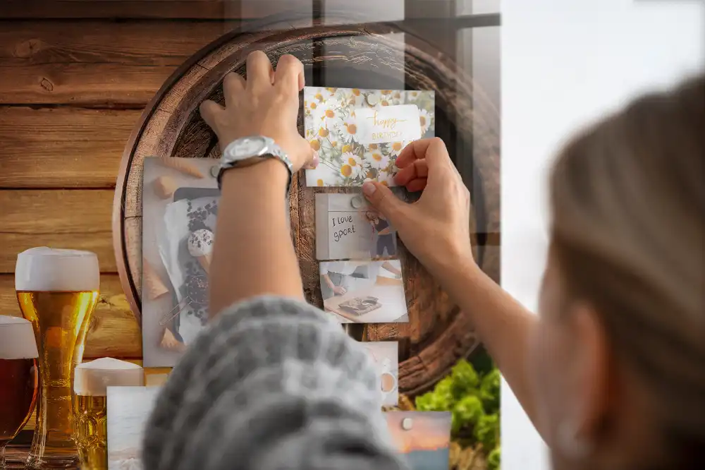 Tableau magnétique pour magnets en bois forme tonneau