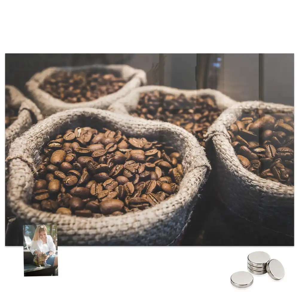 Tableau magnétique en verre motif sacs à café en jute