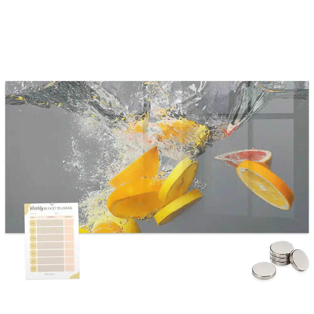 Tableau magnétique en verre motif agrumes dans un jet d'eau