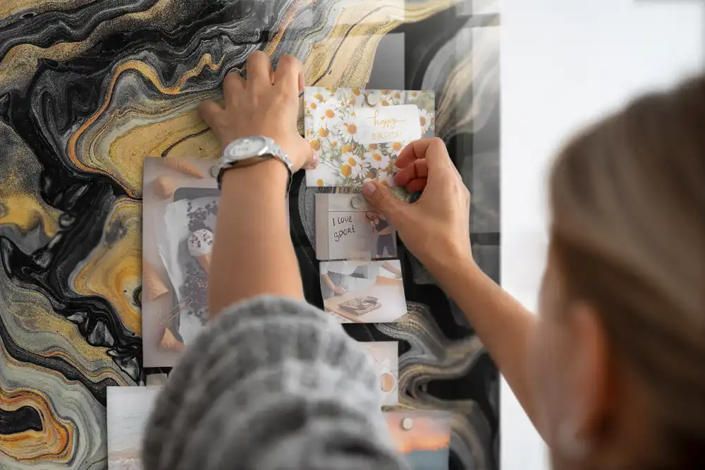 Tableau magnétique effet marbre doré