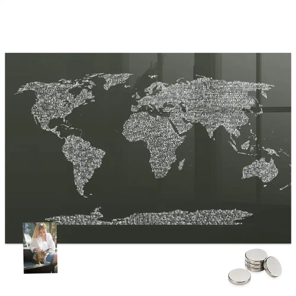 Tableau magnétique avec magnets de la division géographique du monde