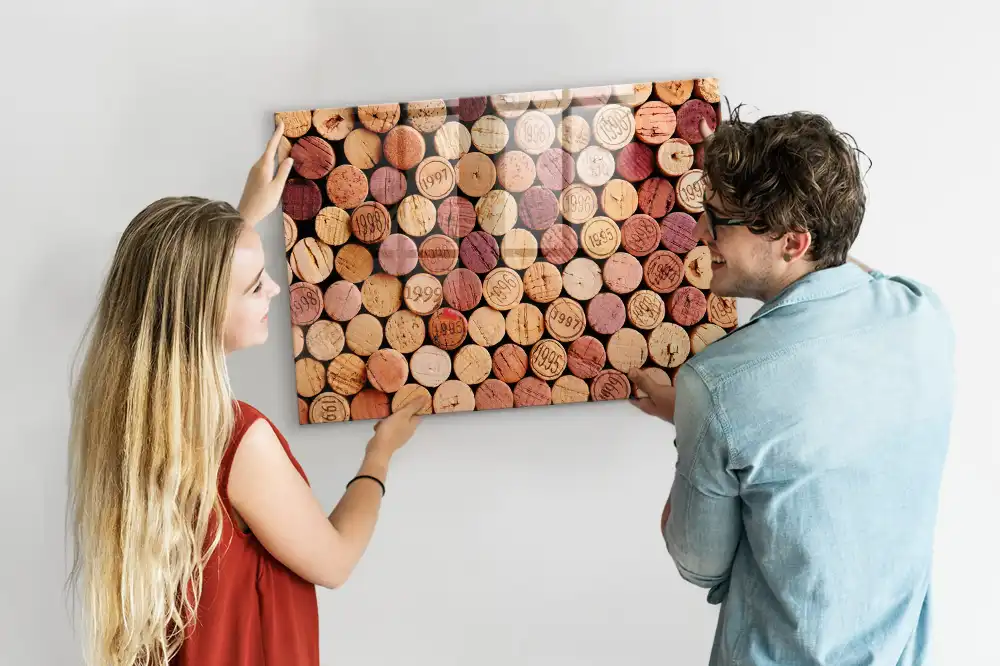 Tableau mural magnétique pour bouchons de bouteille