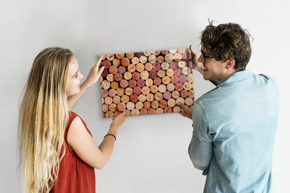 Tableau mural magnétique pour bouchons de bouteille