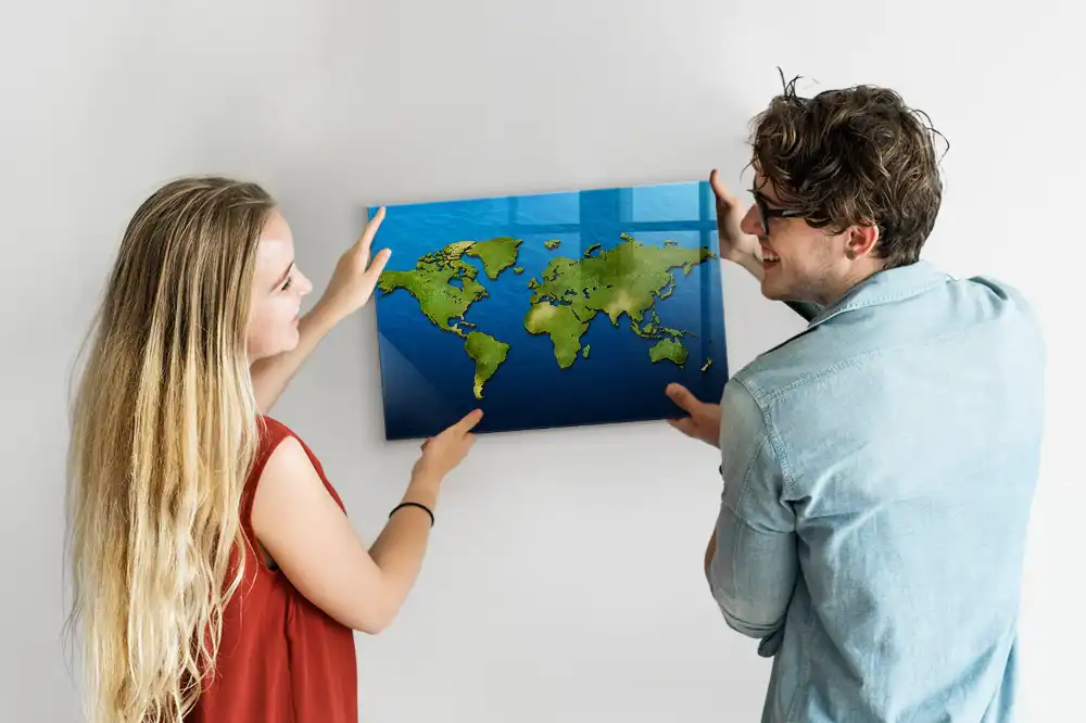 Tableau magnétique en verre motif mappemonde atlas