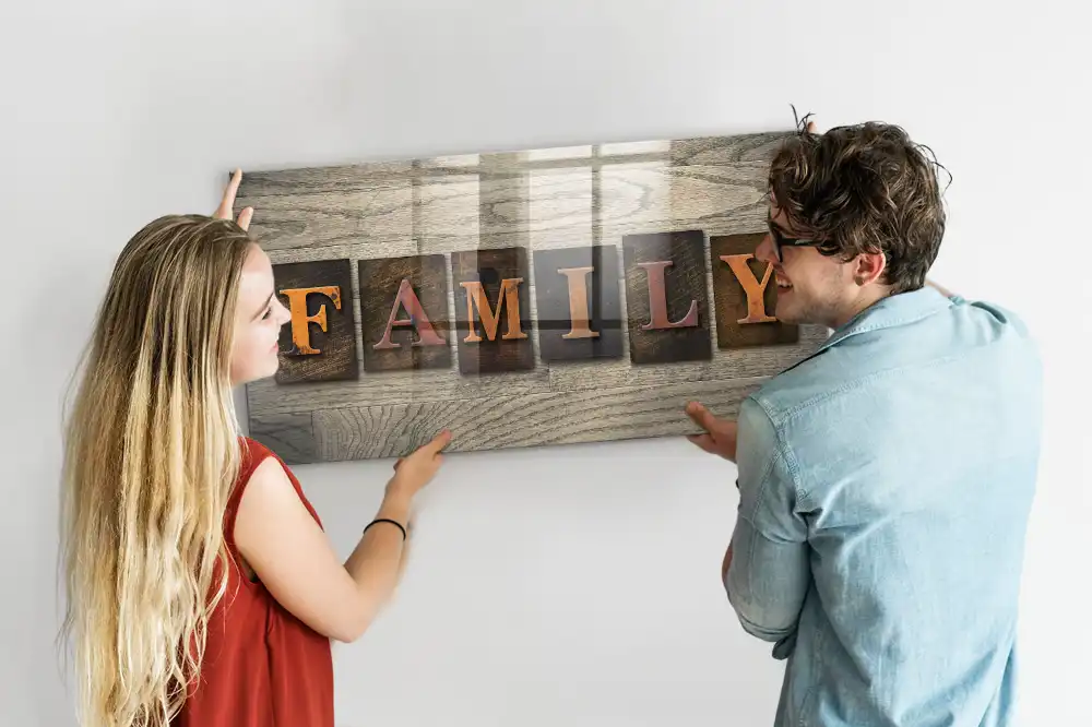 Tableau mural magnétique avec inscription familiale