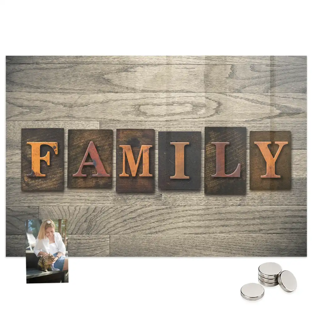 Tableau mural magnétique avec inscription familiale