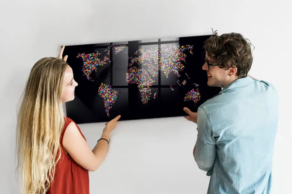 Tableau aimanté décoratif motif carte du monde en points