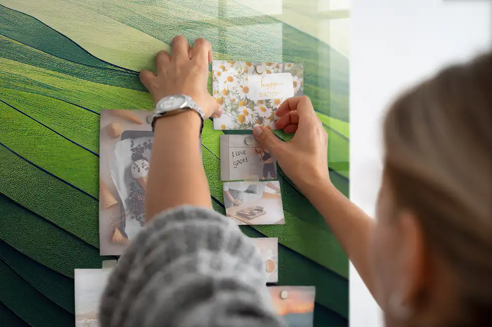 Tableau magnétique pour magnets motif résumé des champs verts