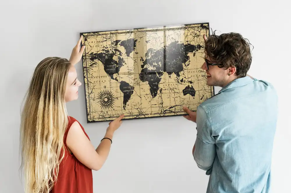 Tableau mural magnétique carte du monde style rétro