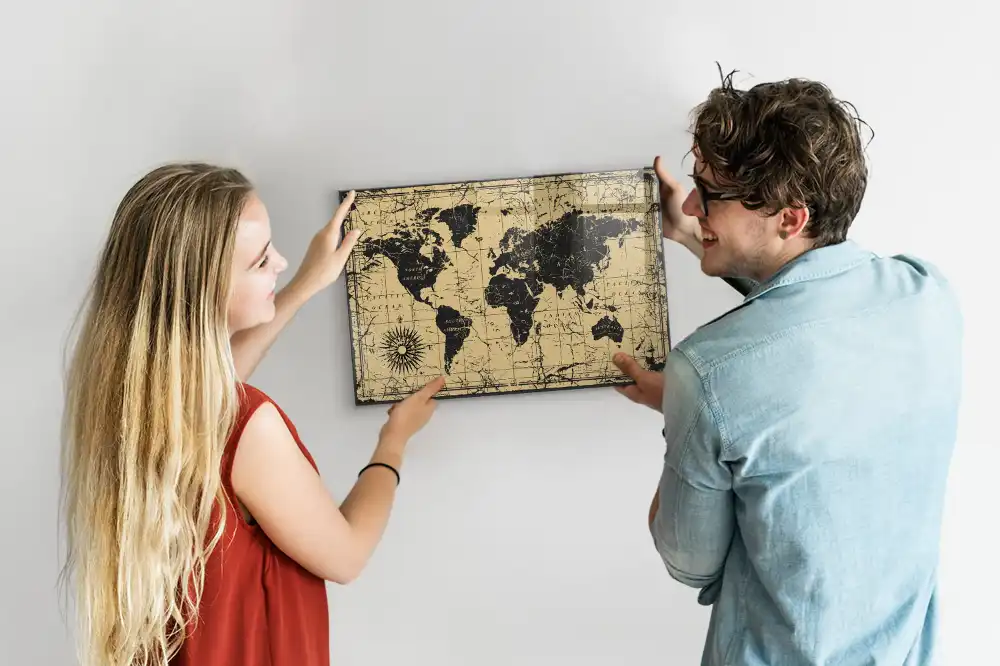 Tableau mural magnétique carte du monde style rétro