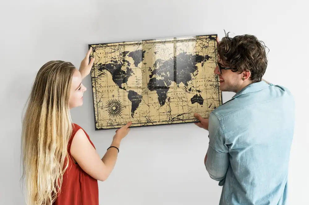 Tableau mural magnétique carte du monde style rétro