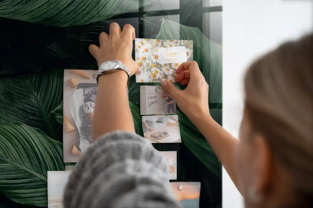 Tableau magnétique décoratif motif monstera exotique