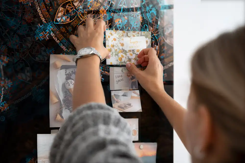 Tableau magnétique avec motif géométrique