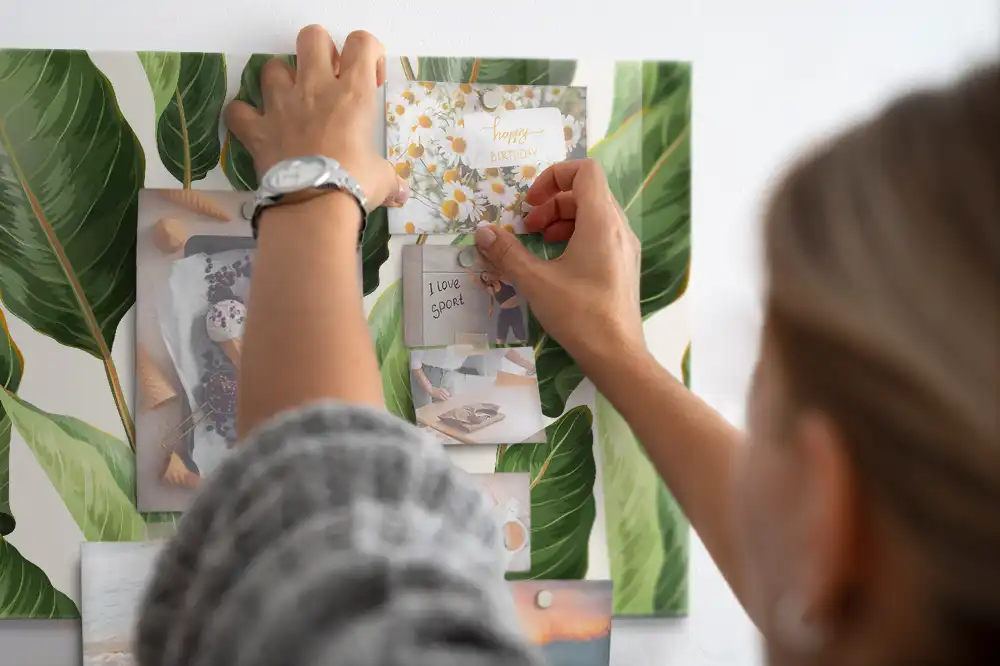 Tableau magnétique en verre motif feuilles de palmier