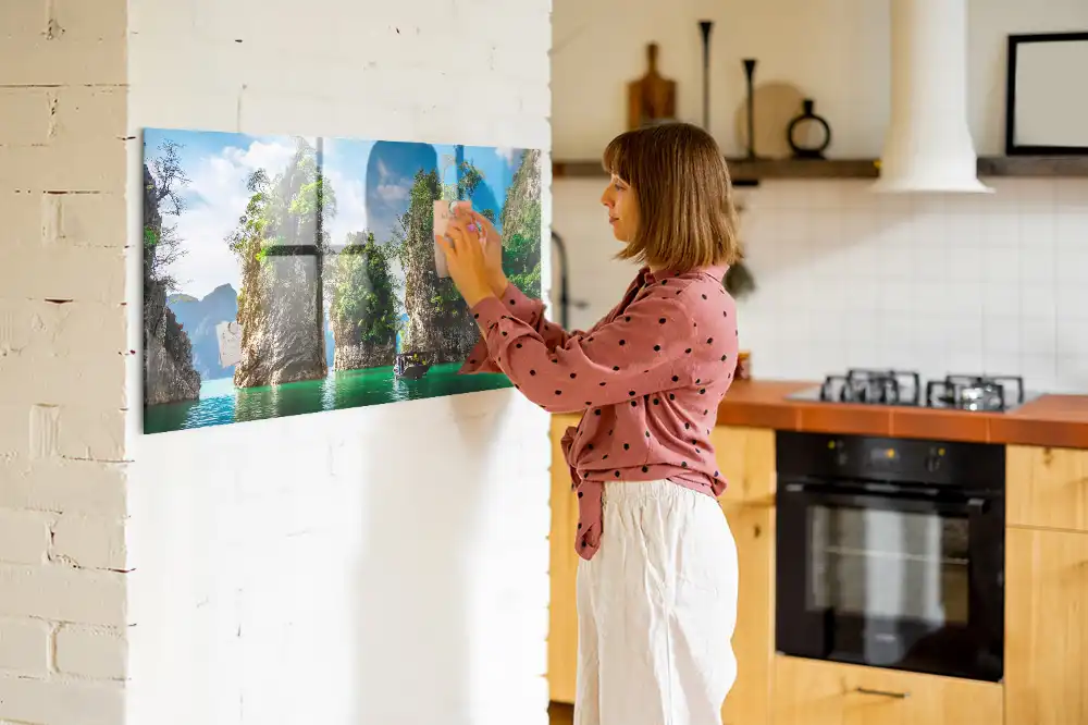 Tableau en verre magnétique motif lac dans la forêt