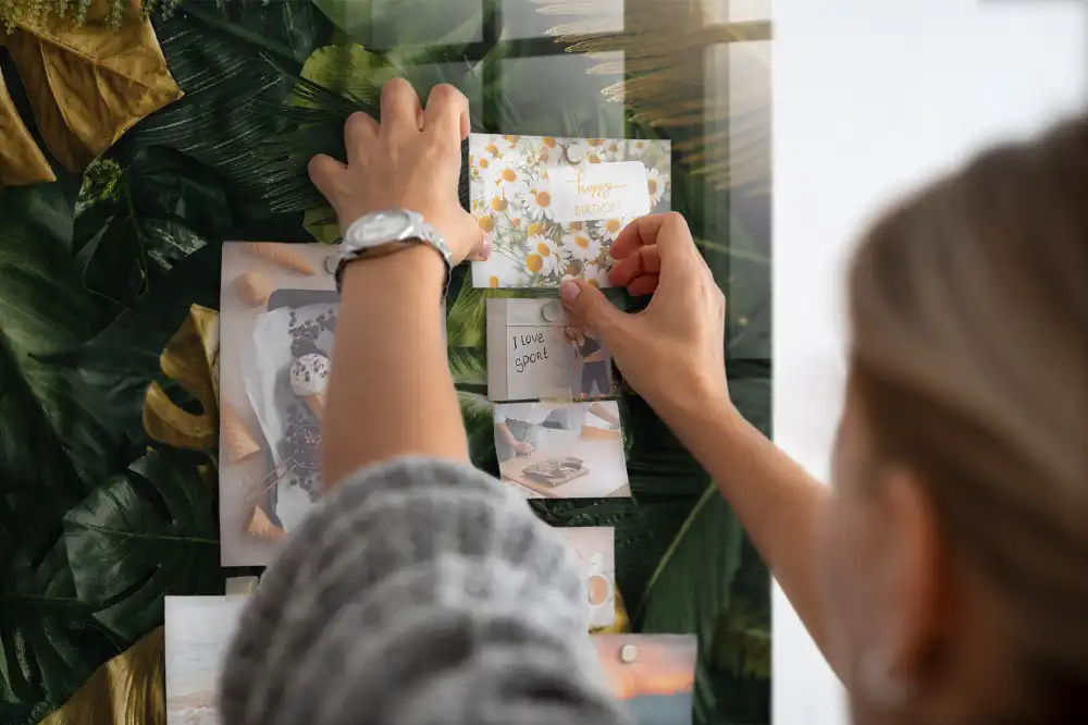 Tableau mural magnétique motif feuilles de la jungle
