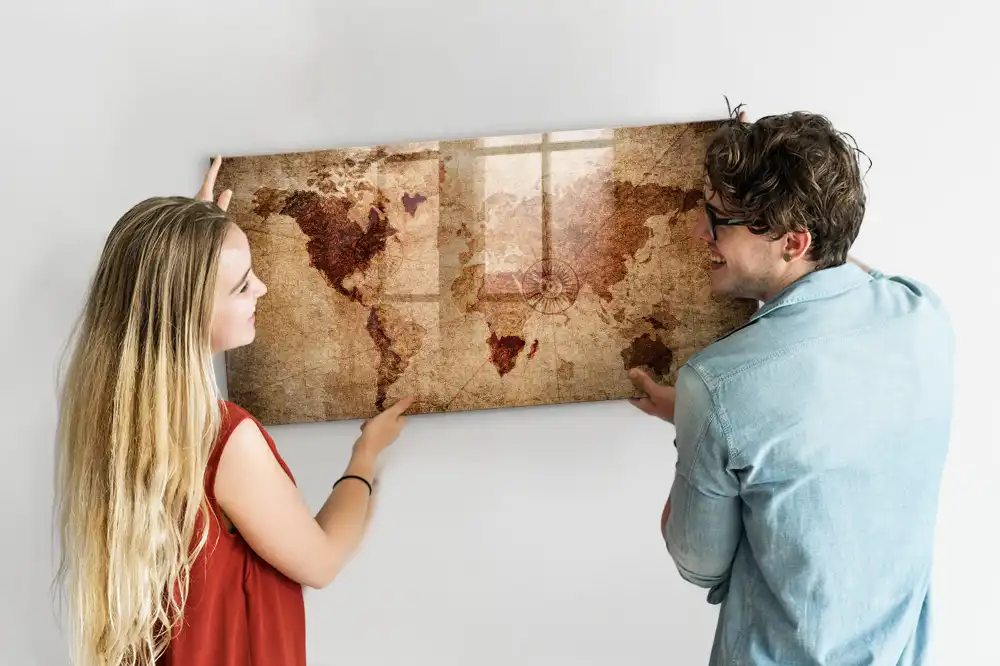 Tableau aimanté décoratif représentant une carte du monde historique