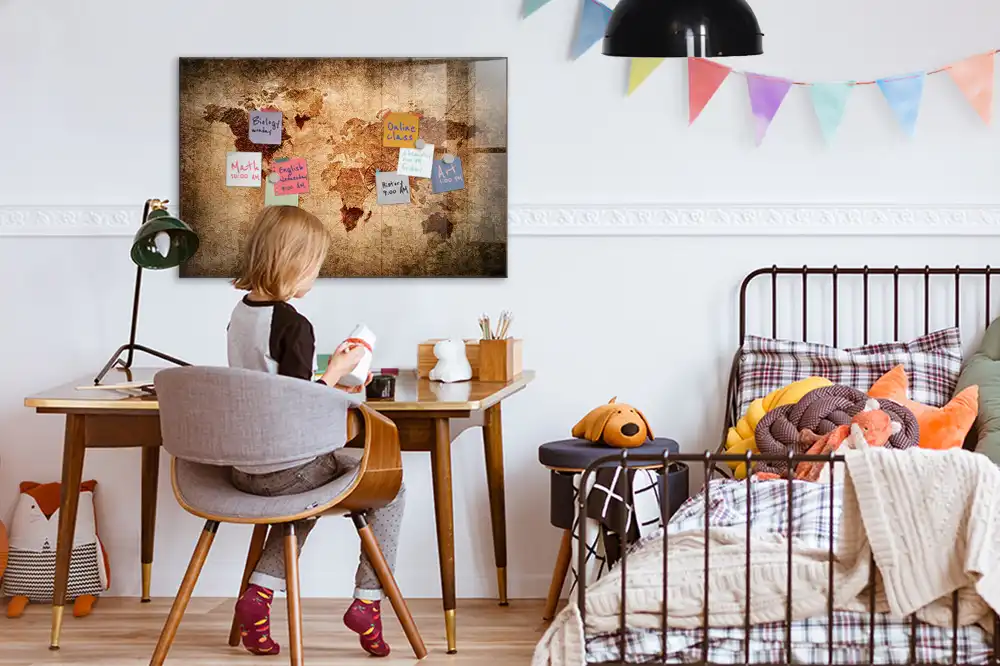 Tableau aimanté décoratif représentant une carte du monde historique