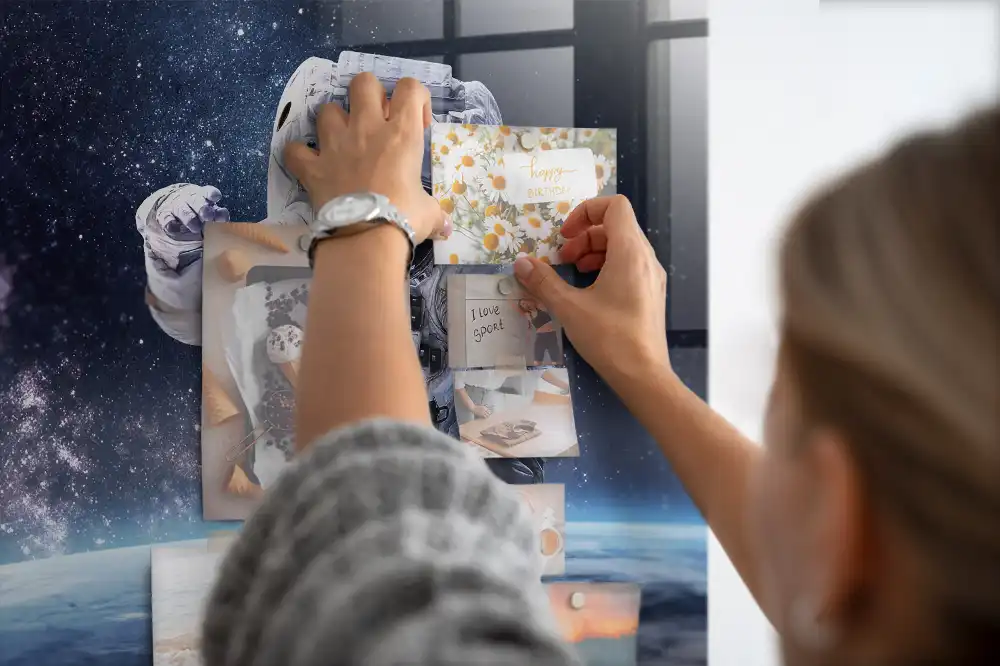 Tableau magnétique en verre motif cosmonaute
