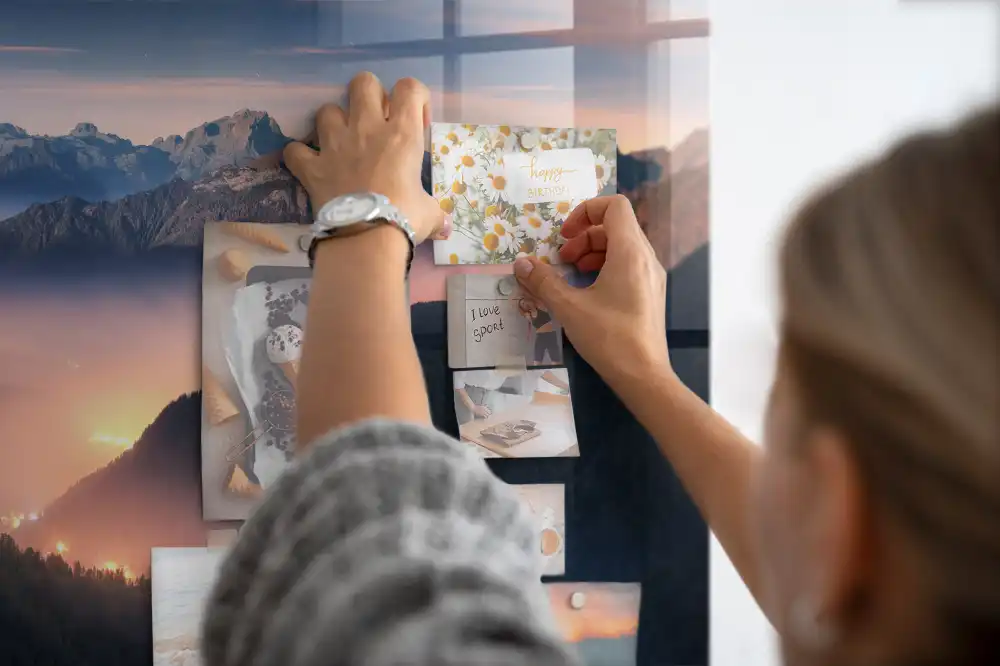 Tableau magnétique en verre motif sommets des montagnes