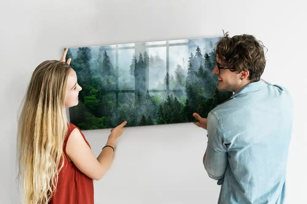 Tableau en verre magnétique motif forêt brumeuse