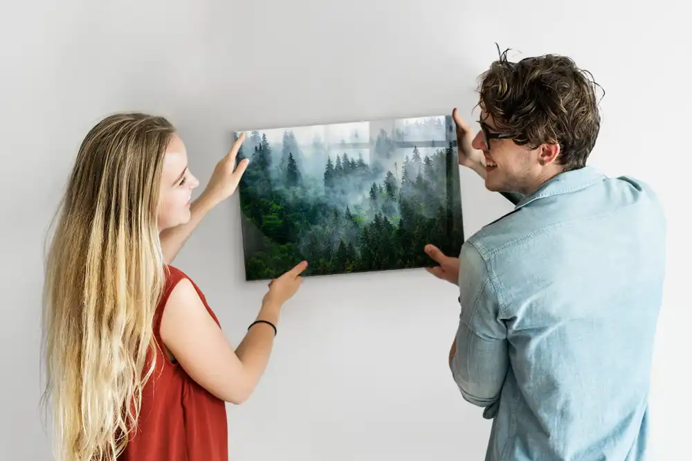 Tableau en verre magnétique motif forêt brumeuse