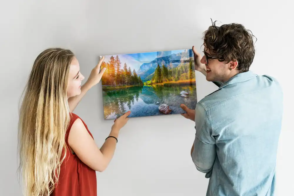 Tableau magnétique en verre représentant une rivière dans les montagnes