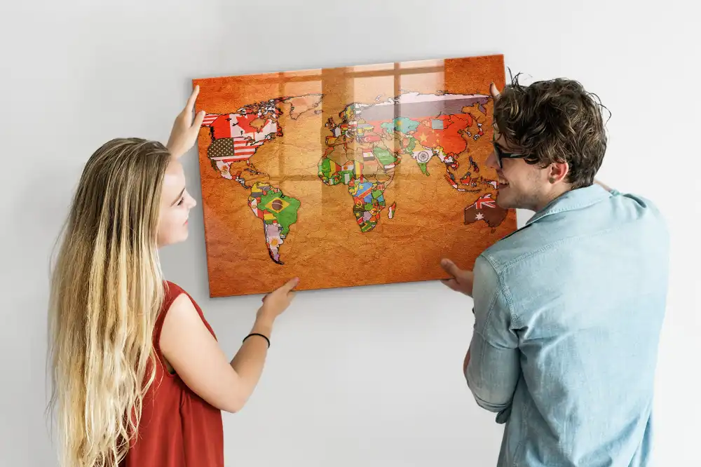 Tableau magnétique en verre avec carte du monde politique