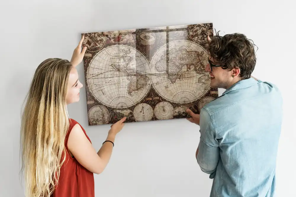 Tableau magnétique en verre avec carte du monde historique