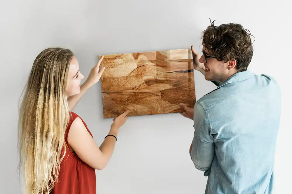 Tableau magnétique en verre avec structure en bois