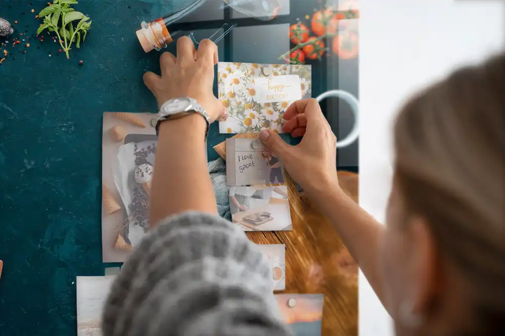 Tableau magnétique en verre avec accessoires de cuisine
