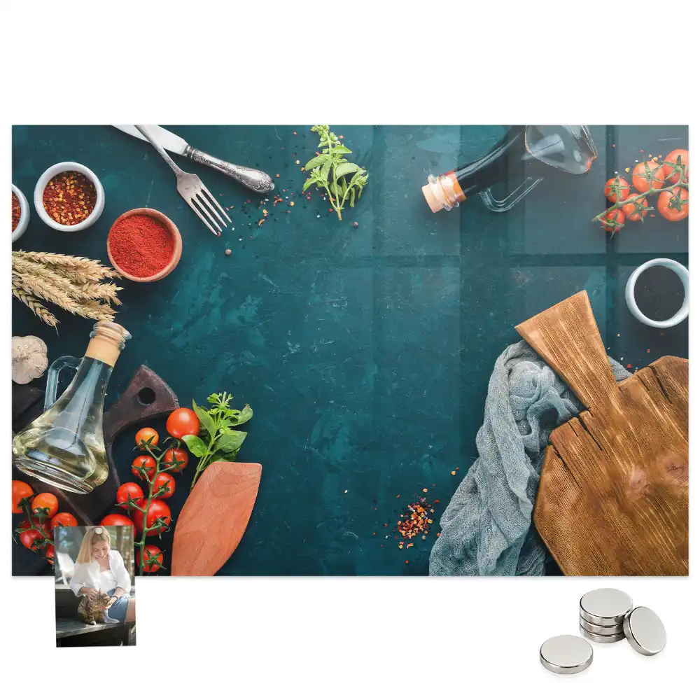 Tableau magnétique en verre avec accessoires de cuisine