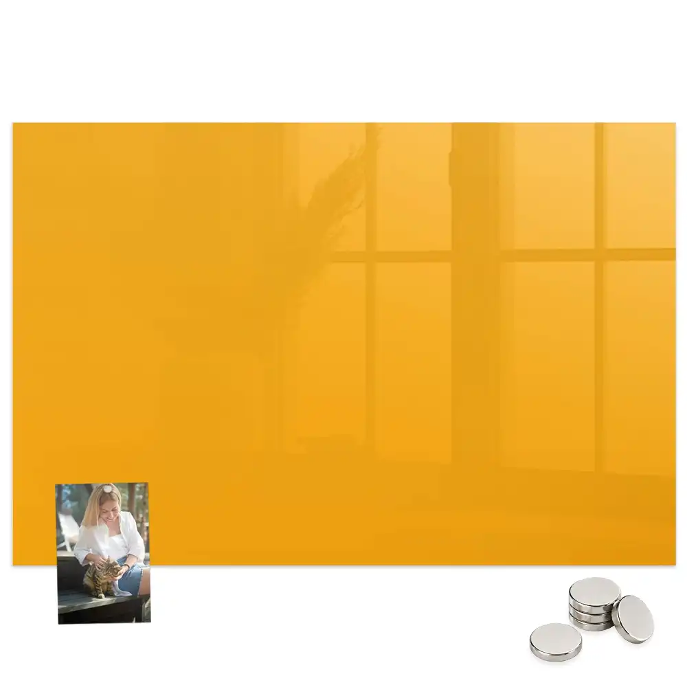 Tableau aimanté décoratif jaune doré